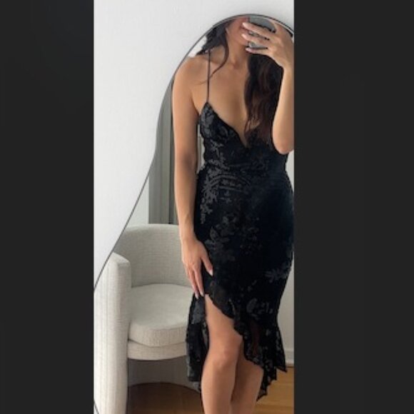 Selfie Leslie | Dresses | Lake Como Fitted Bodice High Low Sequin Dress Black | Poshmark Selfie Leslie | Dresses | Lake Como Fitted Bodice High Low Sequin Dress Black | Poshmark